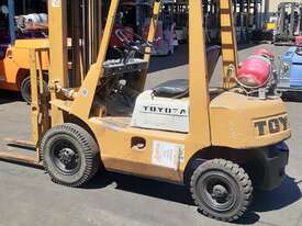 Toyota 2.5 Ton forklift for sale-4000mm lift height only $5999+Gst - picture0' - Click to enlarge
