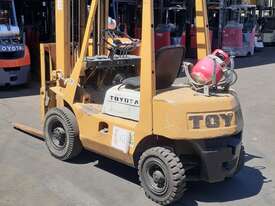 Toyota 2.5 Ton forklift for sale-4000mm lift height only $5999+Gst - picture1' - Click to enlarge