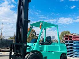 MITSUBISHI FD45 4.5T DIESEL FORKLIFT 5.5M LIFT - picture1' - Click to enlarge