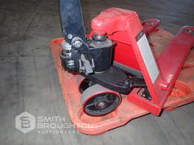 PALLET TRUCK - picture2' - Click to enlarge