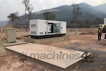 600KVA Deutz Silenced Diesel Generator 3 Phase 415V