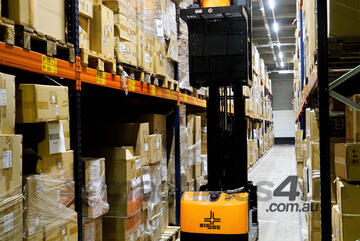 J1 JOEY Task Support Vehicle -240V Electric 3.2m height