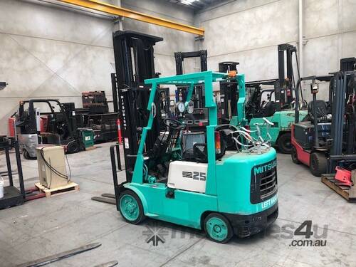 Cushion Tyre Gas Forklift