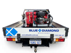 Mine Spec Diesel Pressure Washer 4000 PSI with 500L Water Tank - Skid - picture0' - Click to enlarge
