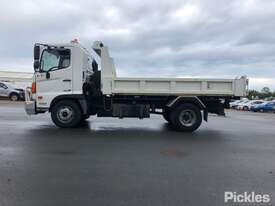2017 Hino FC 500 1022 - picture1' - Click to enlarge