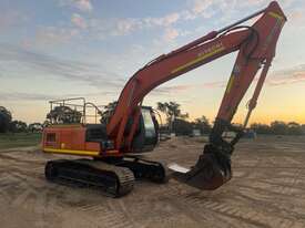 Excavator Hitachi ZX200LC 20 tonne Steel track - picture2' - Click to enlarge