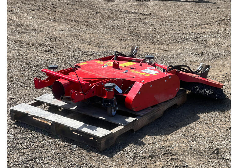 caption GIANNI FERRARI SC1-16 QUATTRO 5 SWEEPER ATTACHMENT SUIT GIANNI FERRARI TG630 Slasher/Mower Attachmen