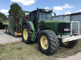 Used John Deere 6920 with bin - picture2' - Click to enlarge