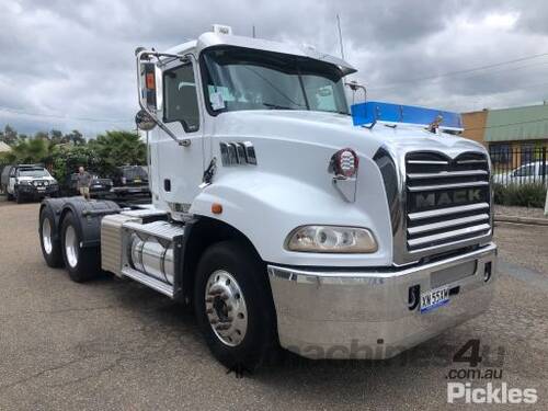 2014 Mack CMMT