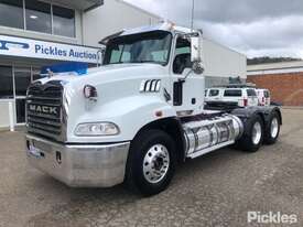 2014 Mack CMMT - picture0' - Click to enlarge