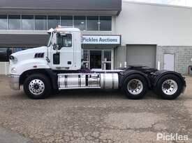 2014 Mack CMMT - picture1' - Click to enlarge