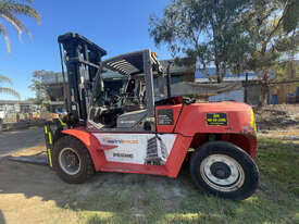 10 Tonne Manitou Forklift For Sale - picture0' - Click to enlarge