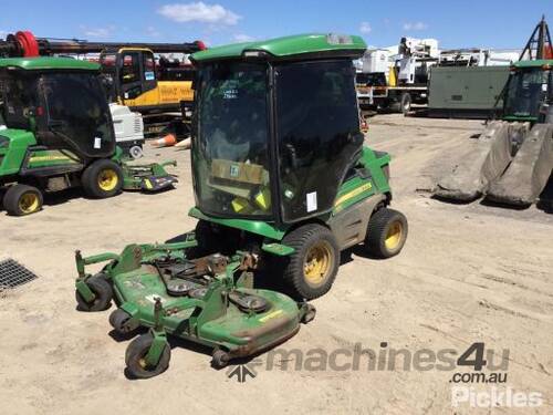 2016 John Deere 1585 Terrain Cut