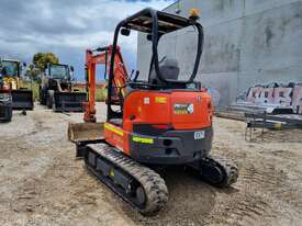 USED 2019 KUBOTA U35 3.6T EXCAVATOR WITH FULL CIVIL SPEC AND LOW 455 HOURS - picture2' - Click to enlarge