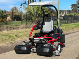 Toro Greensmaster triflex 3420 hybrid Golf Greens mower Lawn Equipment - picture0' - Click to enlarge