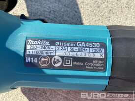 Unused Makita GA4530 Angle Grinder 115mm - picture1' - Click to enlarge