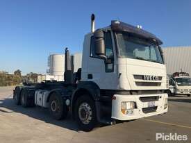 2009 Iveco Stralis 450 Hook Bin Truck - picture0' - Click to enlarge