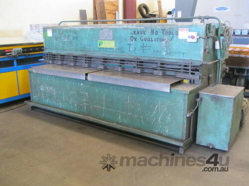 SHAW - Dye NZ Made 2450mm x 6mm Hydraulic Guillotine