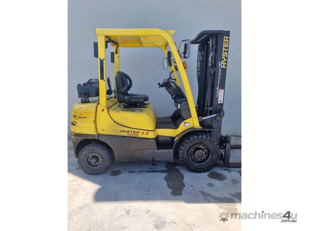 Used 2015 Hyster H2 50TX Forklifts And Stackers In , - Listed On Machines4u