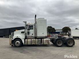 2012 Mack Trident Prime Mover Sleeper Cab - picture2' - Click to enlarge