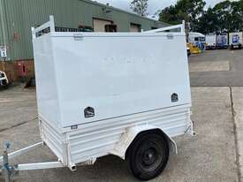 Tuza Trailers box - picture0' - Click to enlarge