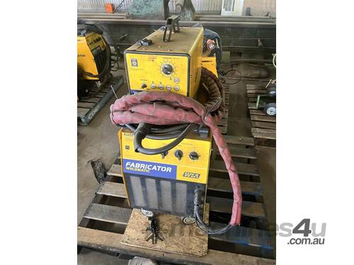 WIA Fabricator 400 Amp Welder #7