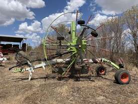 2010 Claas Hay Rake - picture2' - Click to enlarge