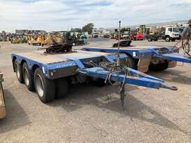 2022 AAA Trailers Tri Axle Converter Dolly - picture0' - Click to enlarge