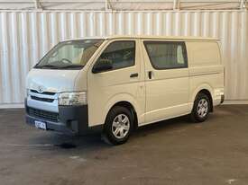 2017 Toyota Hiace  Petrol - picture0' - Click to enlarge