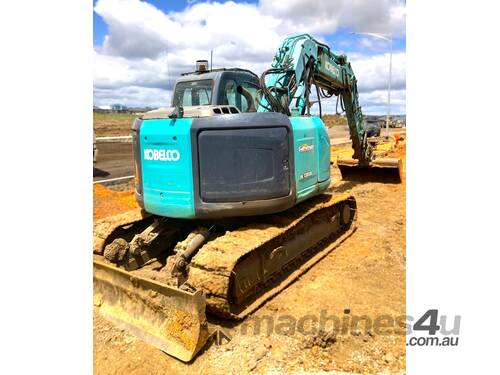 KOBELCO SK135-2 EXCAVATOR