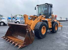 2010 Case 621E Articulated Wheel Loader - picture1' - Click to enlarge