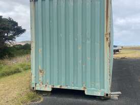 40 Foot Shipping Container - picture0' - Click to enlarge