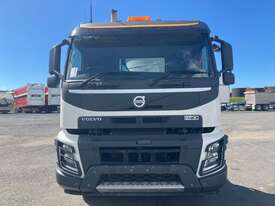2018 Volvo FMX Series Cab Chassis - picture0' - Click to enlarge