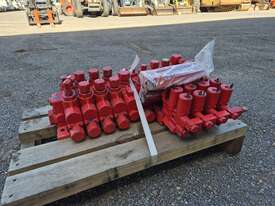 Parker Hydraulic Valve Bank (Unreserved) - picture0' - Click to enlarge