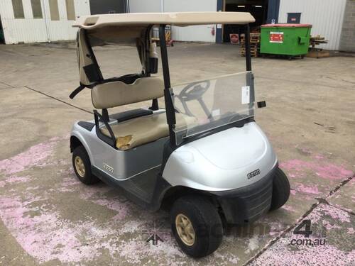 2017 Ezgo RxV Golf Cart