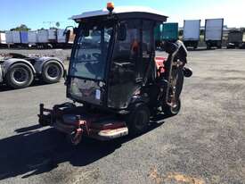 2017 Toro Groundmaster 4010D Folding Wing Mower - picture1' - Click to enlarge