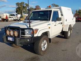 Toyota Landcruiser - picture1' - Click to enlarge