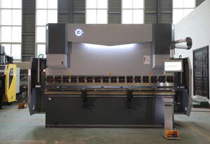 Alpha 4+1 Axis CNC PressBrake - SNC56 2D Graphic Controller - 110T 3200mm - Crowning