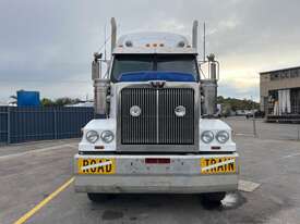 2010 Western Star 4800FX Constellation Prime Mover Sleeper Cab - picture0' - Click to enlarge