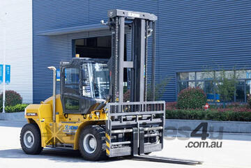 XCMG 16T Forklift | Diesel | Model: XCF1606K