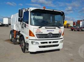 Hino FG - picture0' - Click to enlarge