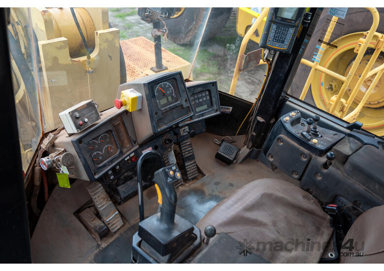 2011 Caterpillar 988H Wheel Loader - High Lift, Mine Spec, Spade Nose, Fire Suppression