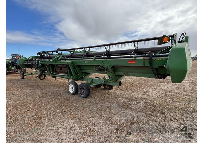 caption 2009 John Deere 635D Combine Platforms