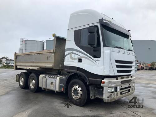 2012 Iveco Stralis 560 Tipper