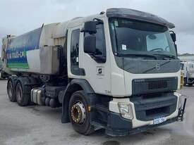 Volvo FE300 - picture0' - Click to enlarge