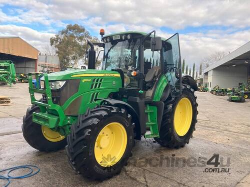 caption 2018 John Deere 6125M Row Crop Tractors