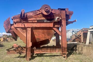 JP Gelder twin deck screen