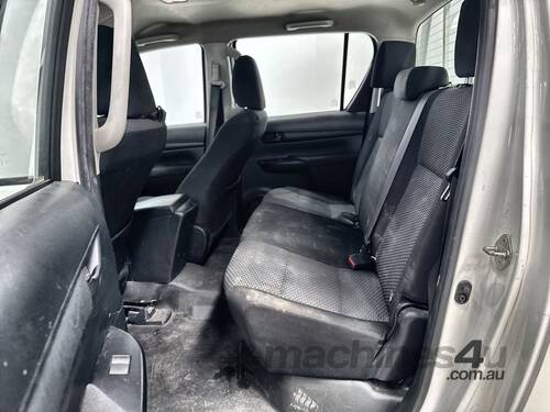 2018 Toyota Hilux Workmate 4x2 Dual Cab Utility (Petrol) (Auto)