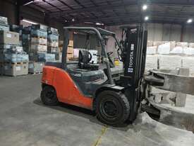 2020 Toyota Forklift 4.5 Ton - With Paper Grab and Tynes - picture1' - Click to enlarge