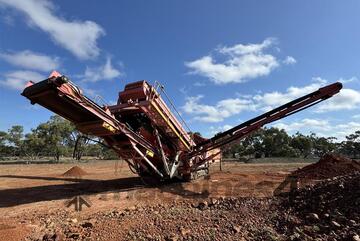 2011 TEREX FINLAY 683 SUPERTRAK SCREENING PLANT